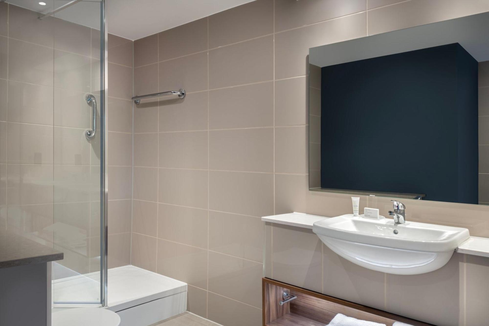 Delta Hotels By Marriott Bristol City Centre Dış mekan fotoğraf